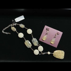 Premier Designs “Sand Dune” earrings #30666